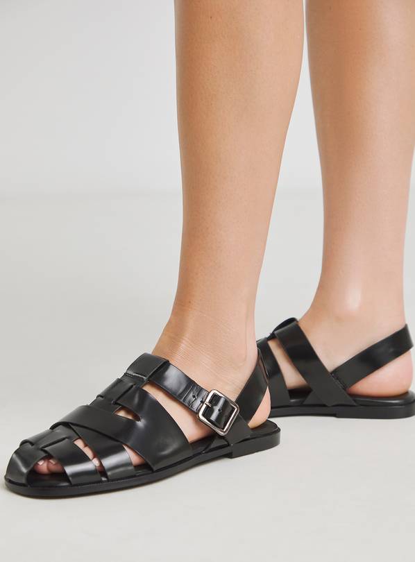SIMPLY BE Fisherman Shoe In Wide Fit Black 5